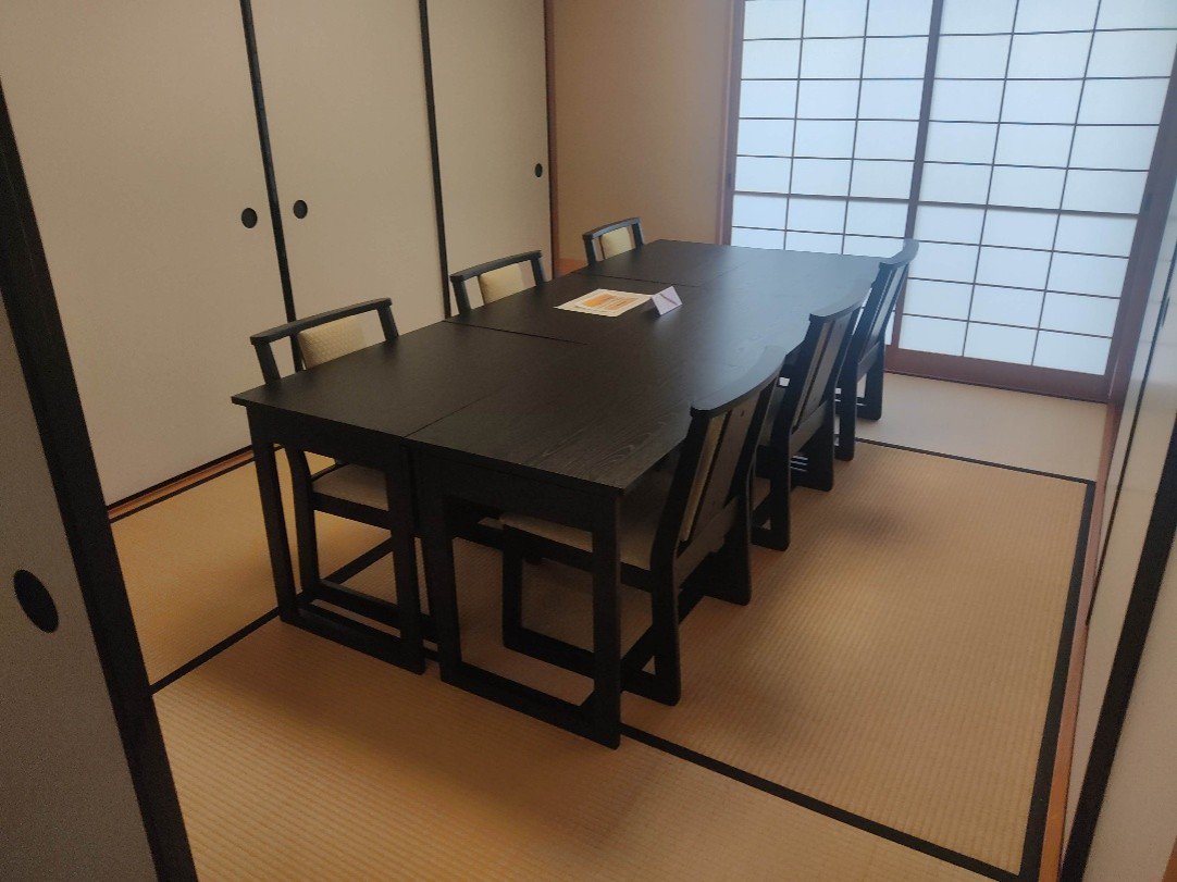 セミナールーム内観